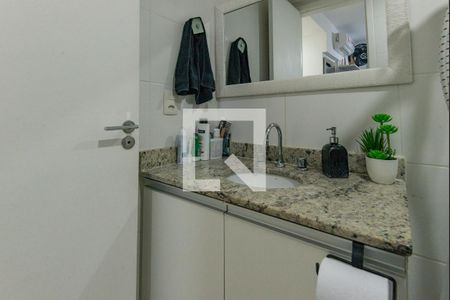 Apartamento à venda com 79m², 3 quartos e 1 vaga Apartamento à venda com 79m², 3 quartos e 1 vagaBanheiro da Suíte