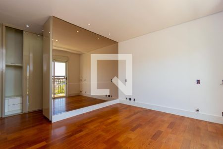 Apartamento à venda com 204m², 3 quartos e 4 vagas Apartamento à venda com 204m², 3 quartos e 4 vagasSuíte Master