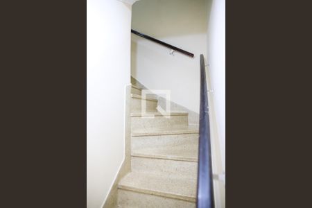 Corredor de casa à venda com 3 quartos, 128m² em Campestre, Santo André