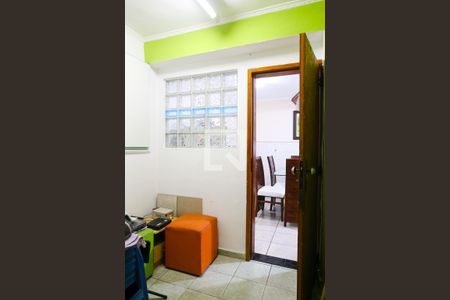 Casa à venda com 128m², 3 quartos e 2 vagasEscritorio