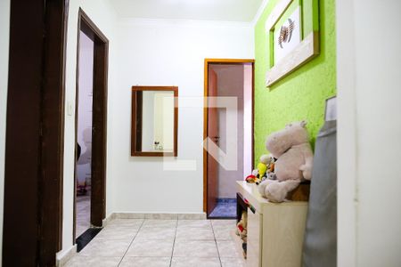 Corredor de casa à venda com 3 quartos, 128m² em Campestre, Santo André