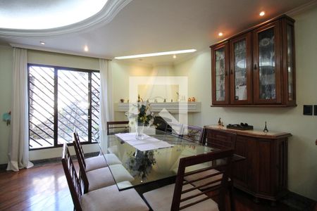 Sala de casa à venda com 3 quartos, 192m² em Vila Salete, São Paulo