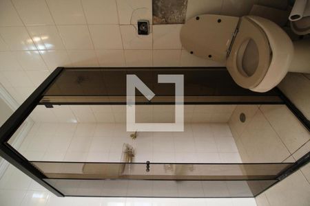 Casa à venda com 192m², 3 quartos e 3 vagasBanheiro