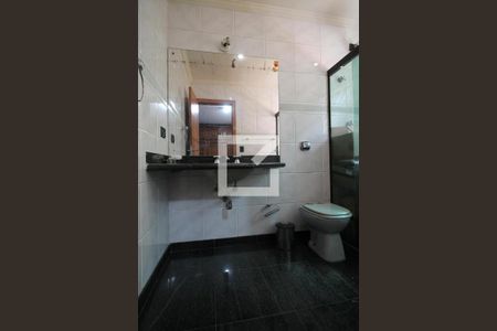 Casa à venda com 192m², 3 quartos e 3 vagasBanheiro da Suíte