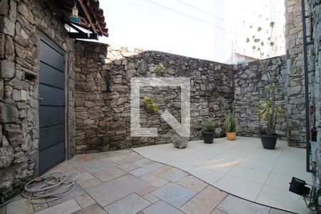 Casa à venda com 192m², 3 quartos e 3 vagasEntrada