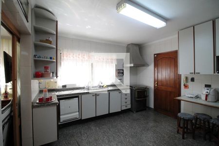 Casa à venda com 192m², 3 quartos e 3 vagasCozinha