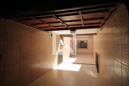 Casa à venda com 192m², 3 quartos e 3 vagasGaragem