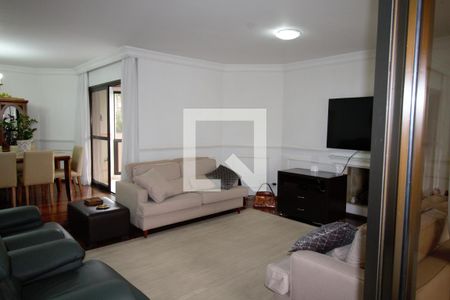 Sala de apartamento para alugar com 3 quartos, 240m² em Jardim Fonte do Morumbi, São Paulo