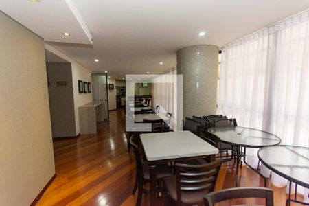 Apartamento para alugar com 172m², 4 quartos e 2 vagasÁrea comum - Salão de festas