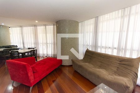 Apartamento para alugar com 172m², 4 quartos e 2 vagasÁrea comum - Salão de festas