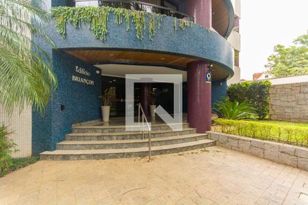 Apartamento para alugar com 172m², 4 quartos e 2 vagasEntrada