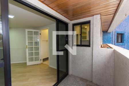 Apartamento para alugar com 172m², 4 quartos e 2 vagasSacada da Copa