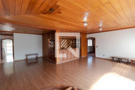 Sala 01 de casa para alugar com 7 quartos, 950m² em Jardim Atibaia (sousas), Campinas
