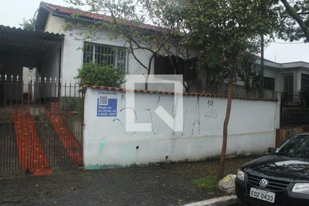Casa à venda com 100m², 3 quartos e 2 vagasFachada
