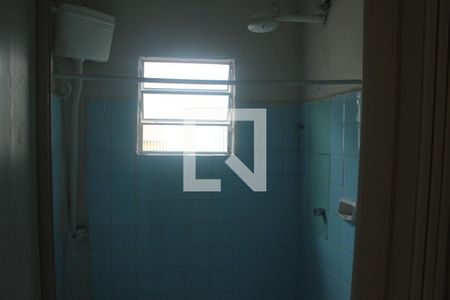 Casa à venda com 100m², 3 quartos e 2 vagasBanheiro - Casa 2
