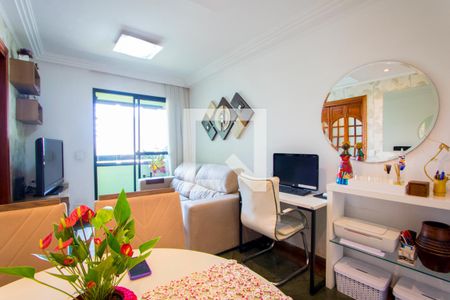 Sala de apartamento para alugar com 2 quartos, 67m² em Vila Homero Thon, Santo André