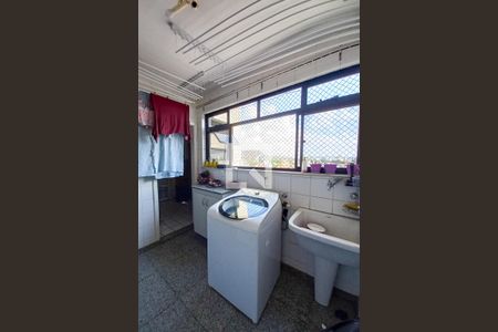 Apartamento à venda com 101m², 3 quartos e 2 vagasÁrea de Serviço