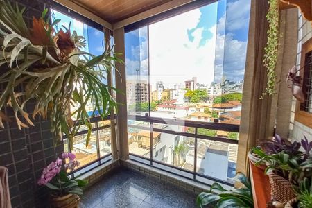 sala de apartamento à venda com 3 quartos, 101m² em Ouro Preto, Belo Horizonte