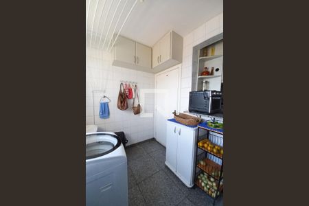 Apartamento à venda com 101m², 3 quartos e 2 vagasÁrea de Serviço