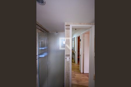 Apartamento à venda com 56m², 2 quartos e 1 vaga Apartamento à venda com 56m², 2 quartos e 1 vagaBanheiro