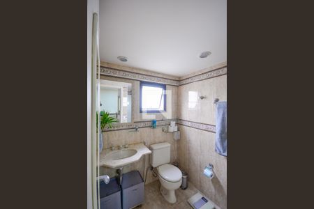 Apartamento à venda com 56m², 2 quartos e 1 vaga Apartamento à venda com 56m², 2 quartos e 1 vagaBanheiro