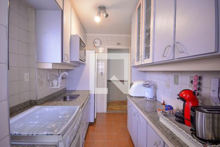 Apartamento à venda com 56m², 2 quartos e 1 vaga Apartamento à venda com 56m², 2 quartos e 1 vagaCozinha