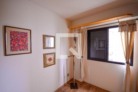 Quarto 2 de apartamento para alugar com 2 quartos, 56m² em Vila Gumercindo, São Paulo