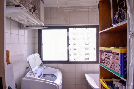 Apartamento à venda com 56m², 2 quartos e 1 vaga Apartamento à venda com 56m², 2 quartos e 1 vagaArea de Serviço