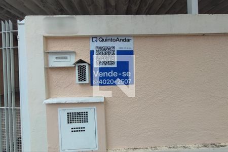 Casa à venda com 182m², 3 quartos e 2 vagas Casa à venda com 182m², 3 quartos e 2 vagasPLACA INSTALADA