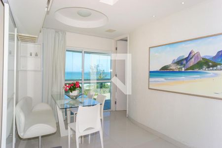 Sala de apartamento à venda com 2 quartos, 70m² em Barra da Tijuca, Rio de Janeiro