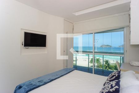 Apartamento à venda com 70m², 2 quartos e 2 vagasSuíte 1