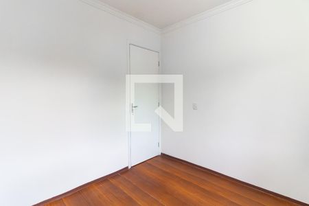 Quarto 1 de apartamento para alugar com 2 quartos, 45m² em Jardim Rizzo, São Paulo