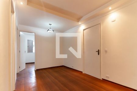 Sala de apartamento para alugar com 2 quartos, 45m² em Jardim Rizzo, São Paulo
