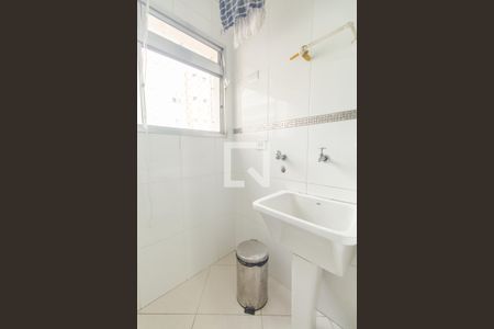 Apartamento para alugar com 57m², 3 quartos e 1 vagaÁrea de serviço