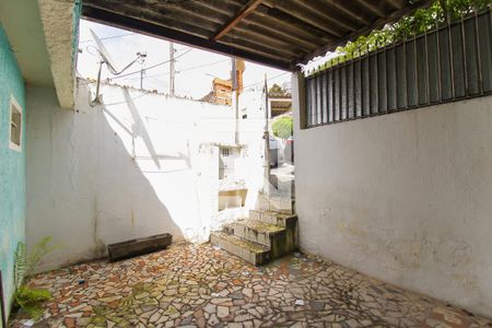 Casa à venda com 150m², 1 quarto e sem vagaQuintal/Área de Serviço