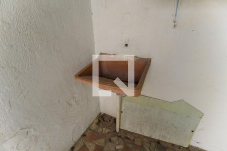 Casa à venda com 150m², 1 quarto e sem vagaQuintal/Área de Serviço