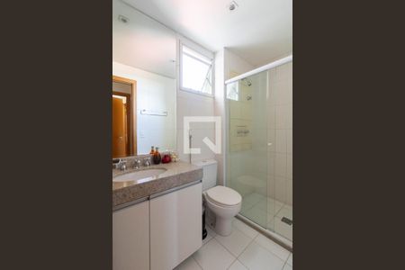 Apartamento para alugar com 95m², 3 quartos e 2 vagas Apartamento para alugar com 95m², 3 quartos e 2 vagasBanheiro