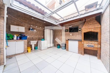 Casa à venda com 153m², 2 quartos e 3 vagasÁrea de Serviço e Churrasqueira