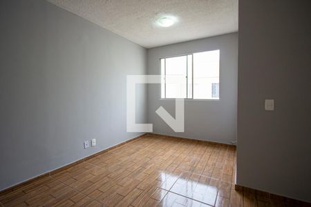 Sala de apartamento para alugar com 2 quartos, 46m² em Nova Cidade, São Gonçalo