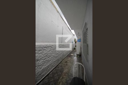 Área Externa de casa para alugar com 1 quarto, 25m² em Vila Talarico, São Paulo