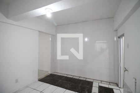 Sala/Cozinha de casa para alugar com 1 quarto, 25m² em Vila Talarico, São Paulo