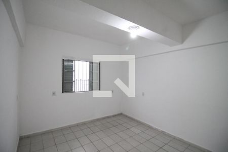 Quarto de casa para alugar com 1 quarto, 25m² em Vila Talarico, São Paulo