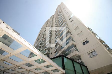 Apartamento à venda com 46m², 1 quarto e 1 vaga Apartamento à venda com 46m², 1 quarto e 1 vagaFachada