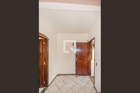 Entrada de casa para alugar com 4 quartos, 222m² em Dom Cabral, Belo Horizonte