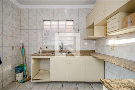 Casa para alugar com 222m², 4 quartos e 2 vagasCozinha