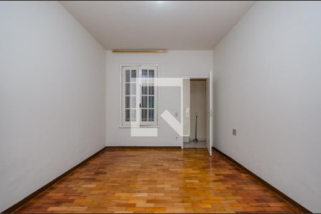 Casa para alugar com 222m², 4 quartos e 2 vagasSuíte 1