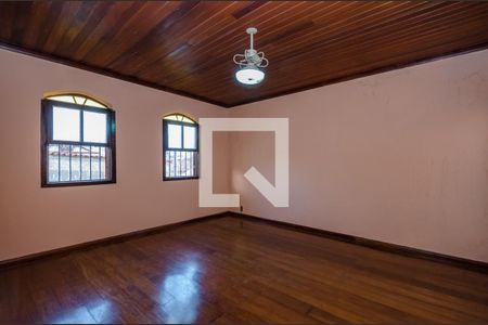 Sala 1 de casa para alugar com 4 quartos, 222m² em Dom Cabral, Belo Horizonte