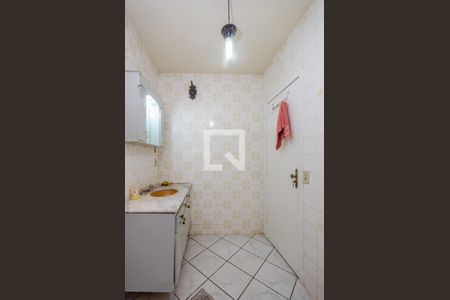 Casa para alugar com 222m², 4 quartos e 2 vagasBanheiro Social