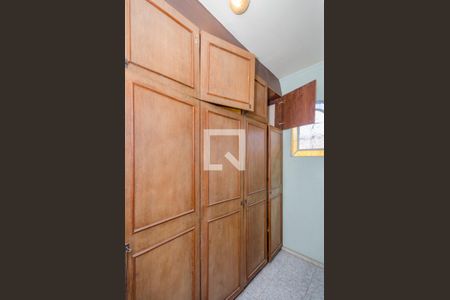 Casa para alugar com 222m², 4 quartos e 2 vagasCloset da suíte 2