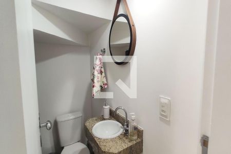 Casa de condomínio à venda com 65m², 2 quartos e 1 vaga Casa de condomínio à venda com 65m², 2 quartos e 1 vagaLavabo